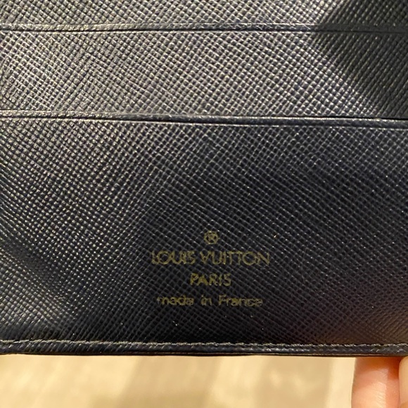 Authentic Louis Vuitton Min Lin Wallet - Picture 3 of 16